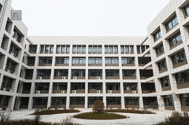 西安財經(jīng)學院1.jpg